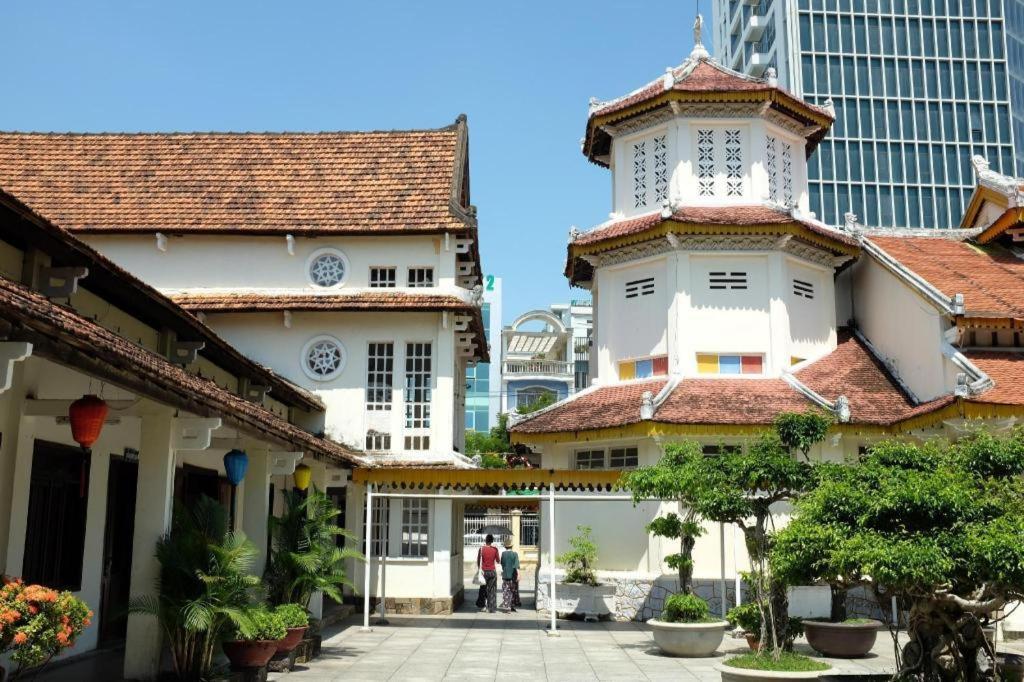 Whale Ocean View Hotel Da Nang Exterior photo