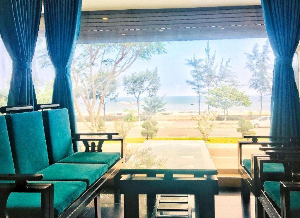 Whale Ocean View Hotel Da Nang Exterior photo
