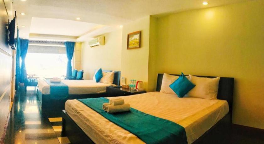 Whale Ocean View Hotel Da Nang Exterior photo