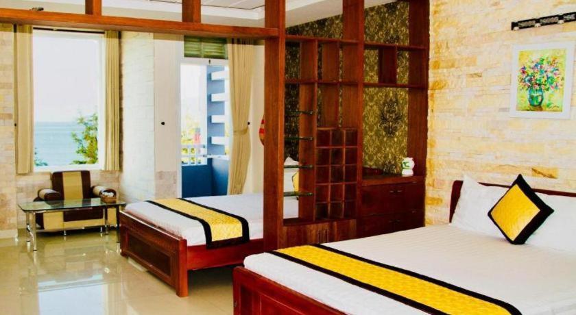Whale Ocean View Hotel Da Nang Exterior photo