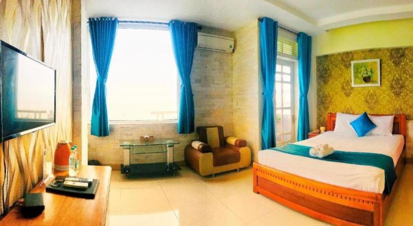 Whale Ocean View Hotel Da Nang Exterior photo